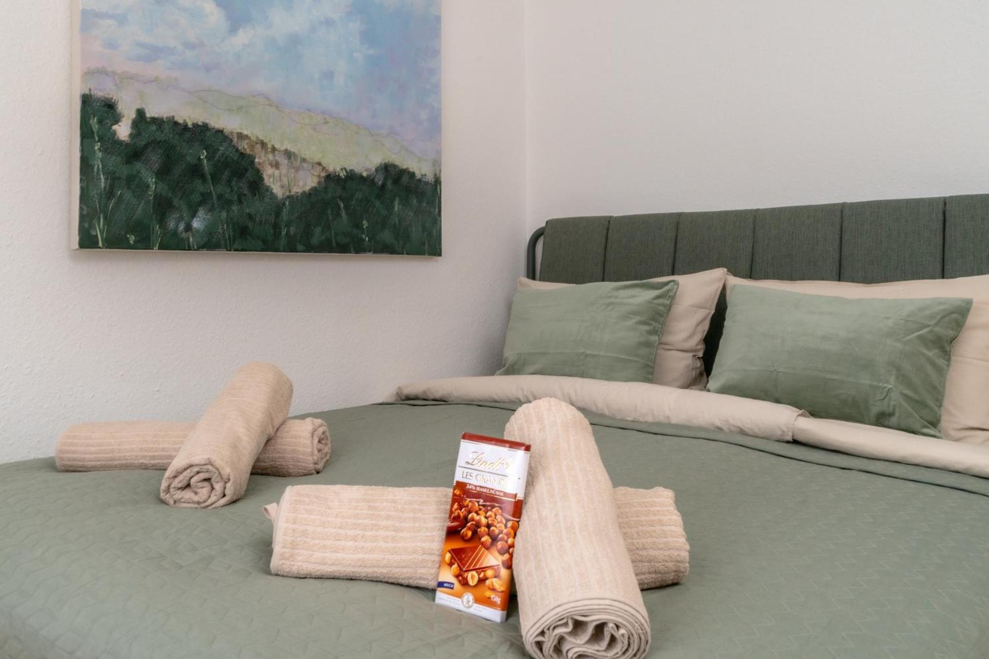 Rita - Atemberaubenden Wasserfaelle Triberg im Schwarzwald Luaran gambar